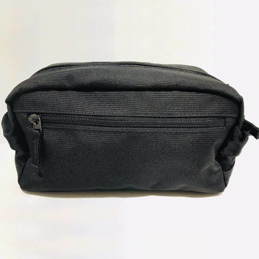 OAKLEY STREET TOILETRY BAG - Beyond The Bike